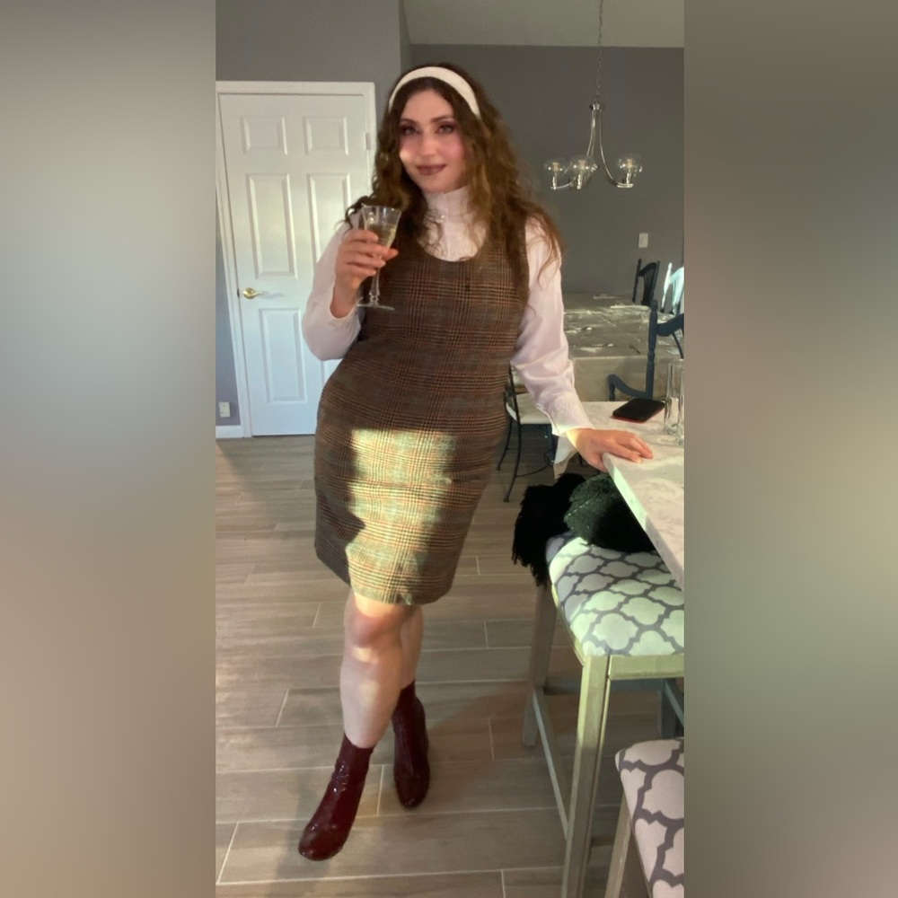 Vintage 70s wool tweed plaid midi dress, only worn once. Great condition!